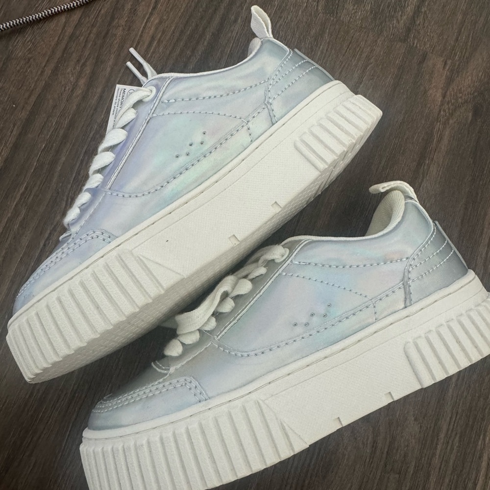 Zara Shimmering White Platform Sneakers